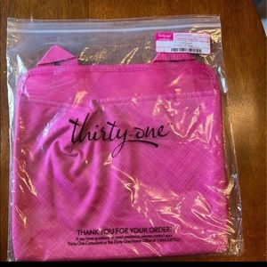 Thirty-One Oh Snap Pocket (Pink Cross Pop)